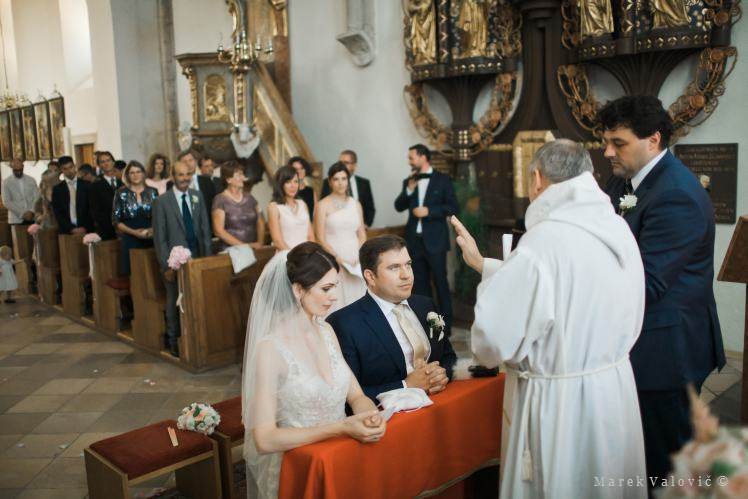 hochzeit in Marchegg kirche - kirchliche trauung