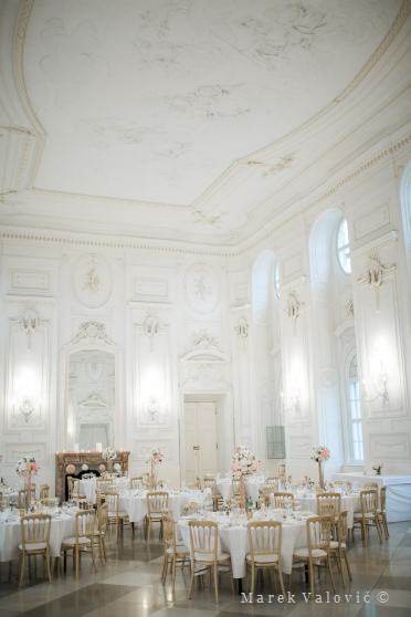 interiors in Schlosshof - Festsaal - Wedding decor