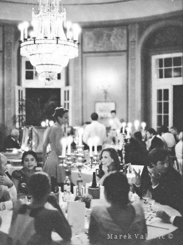 black and white wedding photo Vienna Lusthaus - Ilford Delta 3200