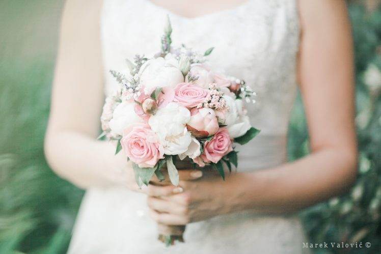 Moderné svadobné fotografovanie kvetinová svadba krásna svadobná kytica